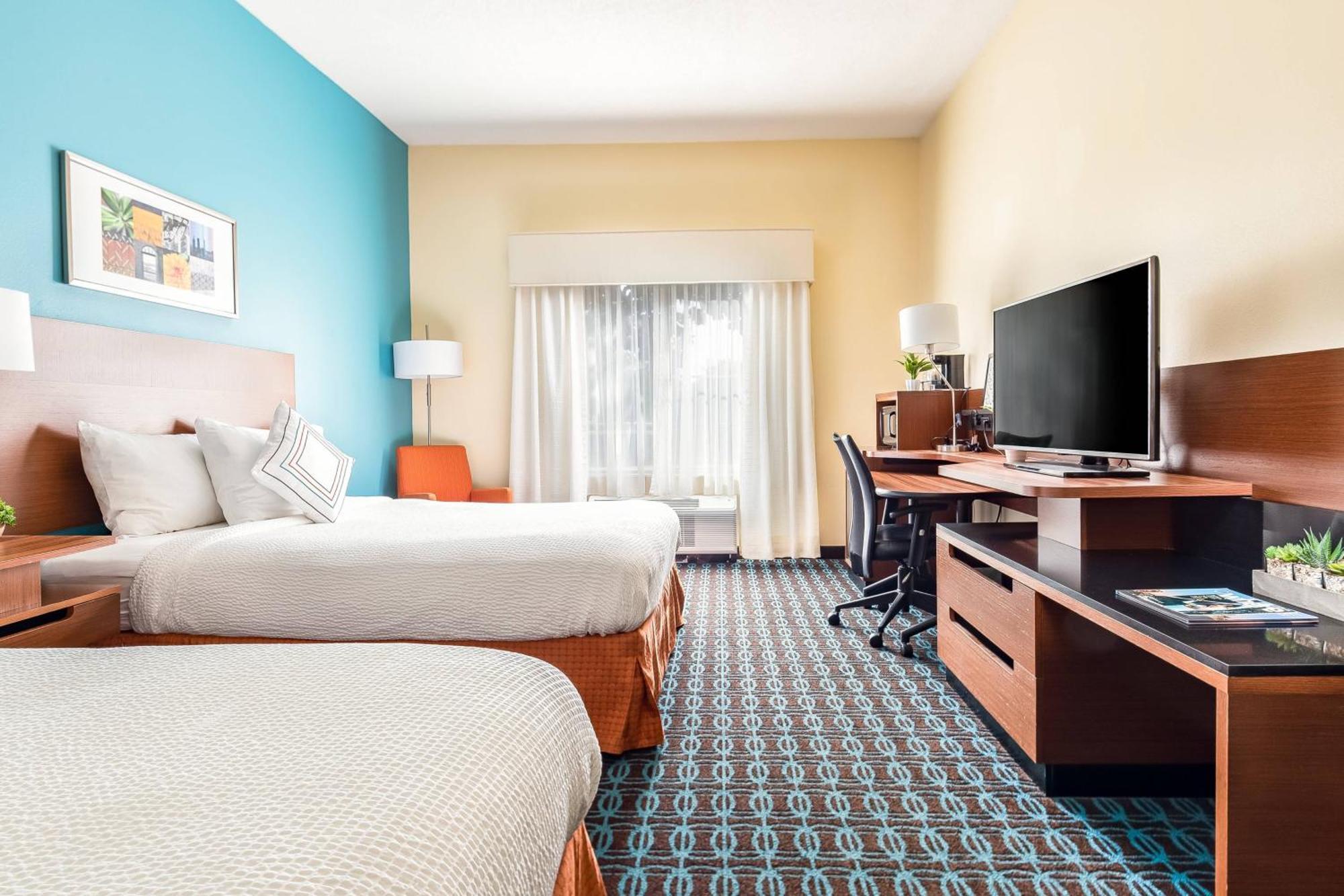 Fairfield Inn Charlotte Northlake Kültér fotó