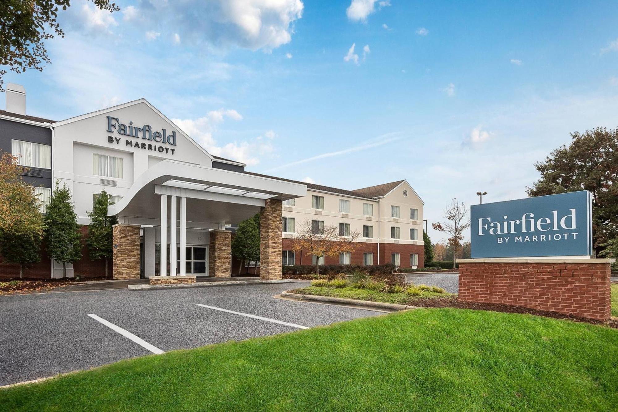 Fairfield Inn Charlotte Northlake Kültér fotó
