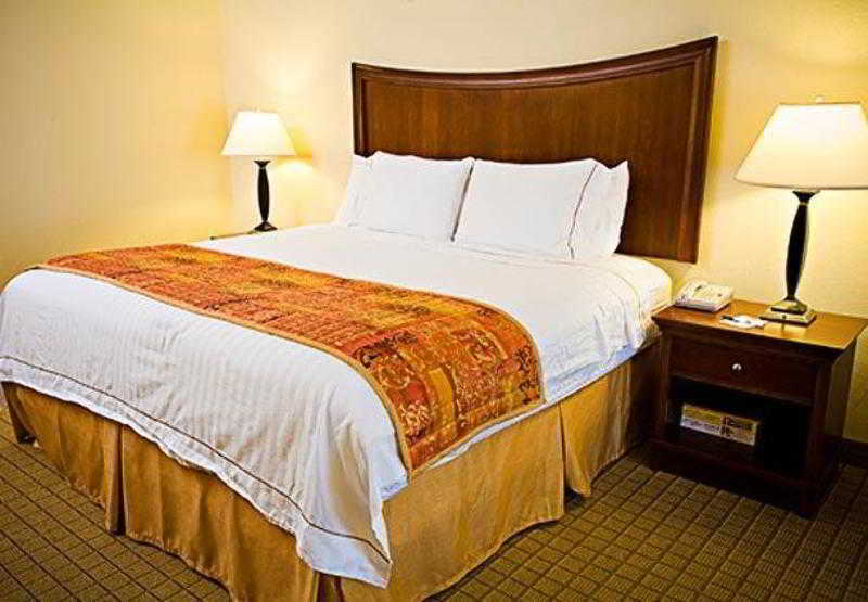 Fairfield Inn Charlotte Northlake Kültér fotó