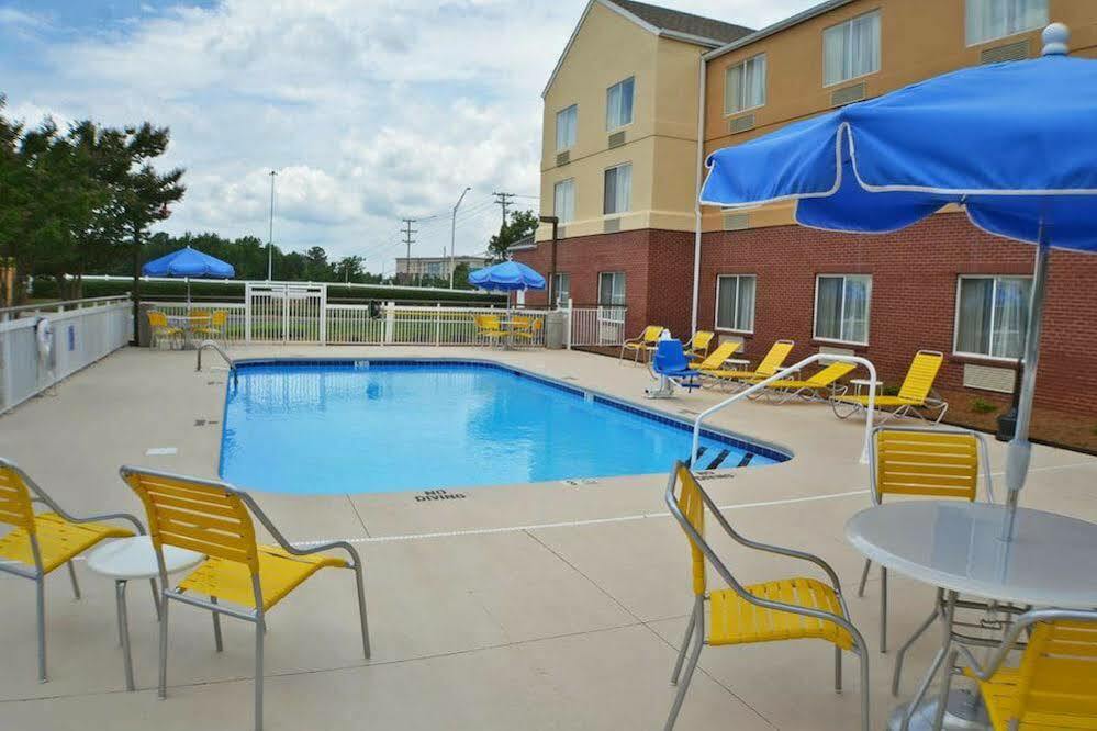 Fairfield Inn Charlotte Northlake Kültér fotó
