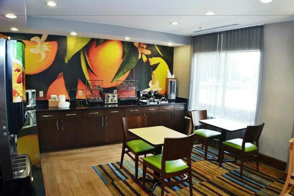 Fairfield Inn Charlotte Northlake Kültér fotó